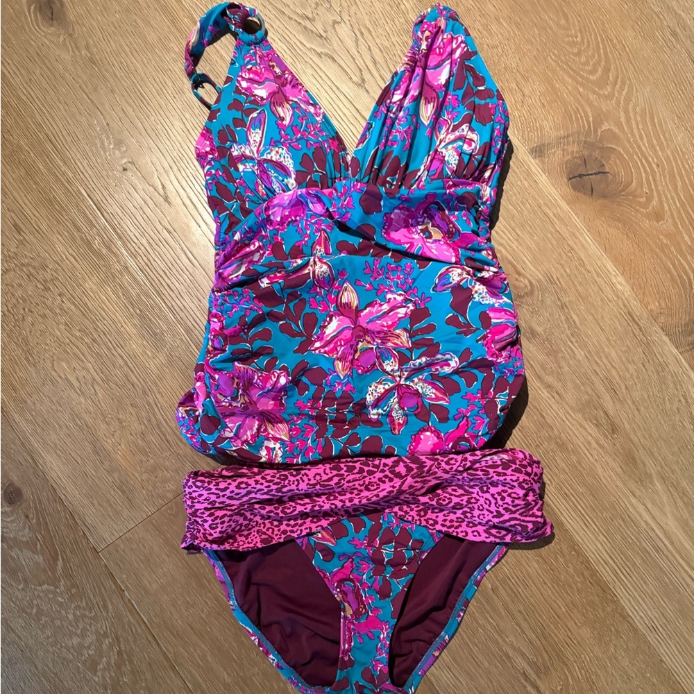 Floral lily Swim Set